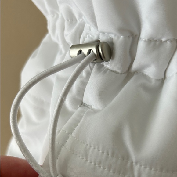 Daisy Fuentes White Quilted Vest - Picture 3 of 6